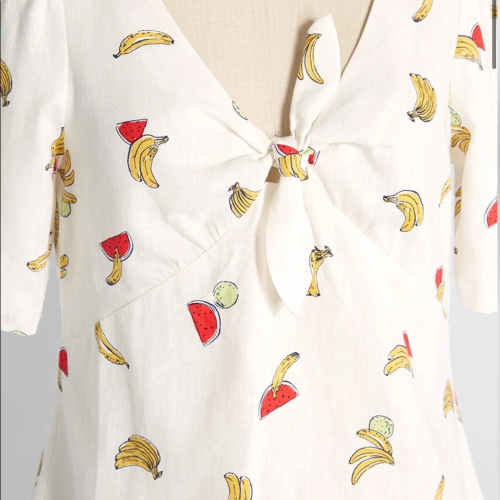 Modcloth fruit print top
